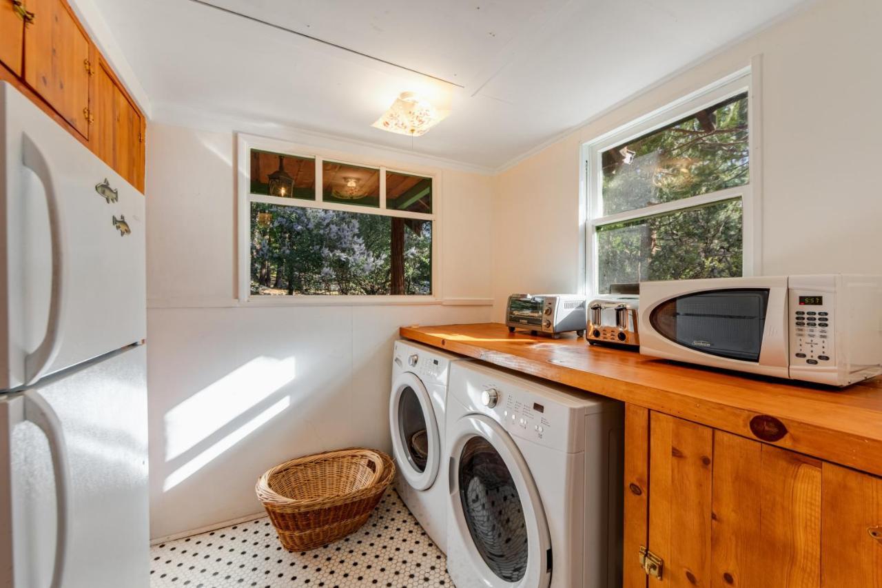 Idyllwild Glory Days Villa Екстериор снимка