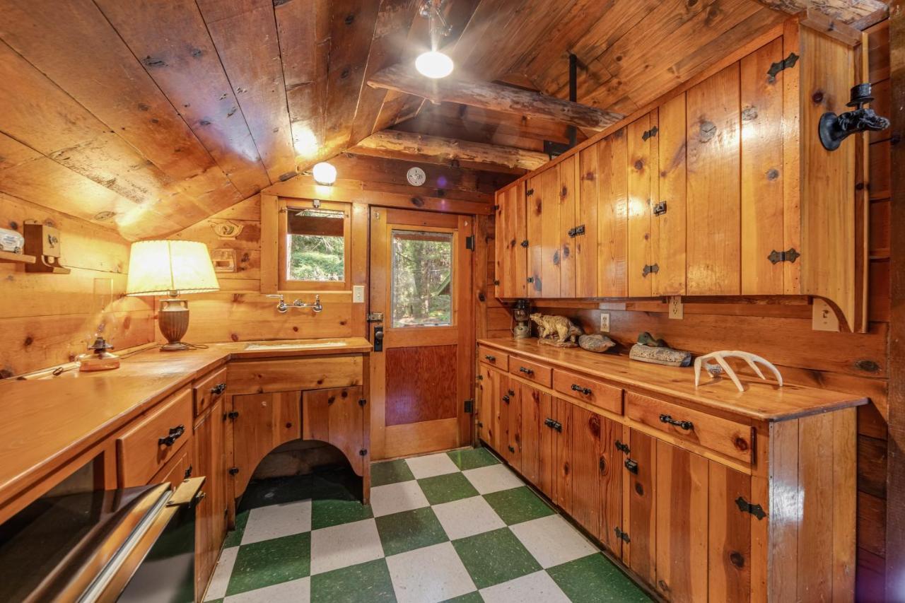 Idyllwild Glory Days Villa Екстериор снимка
